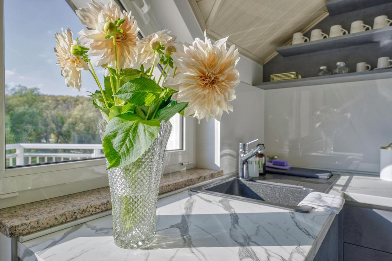 Astarea - Luxe Penthouse In Nature - Jacuzzi - Free Private Parking - Terrace & Balcony - Peace Zagreb Buitenkant foto