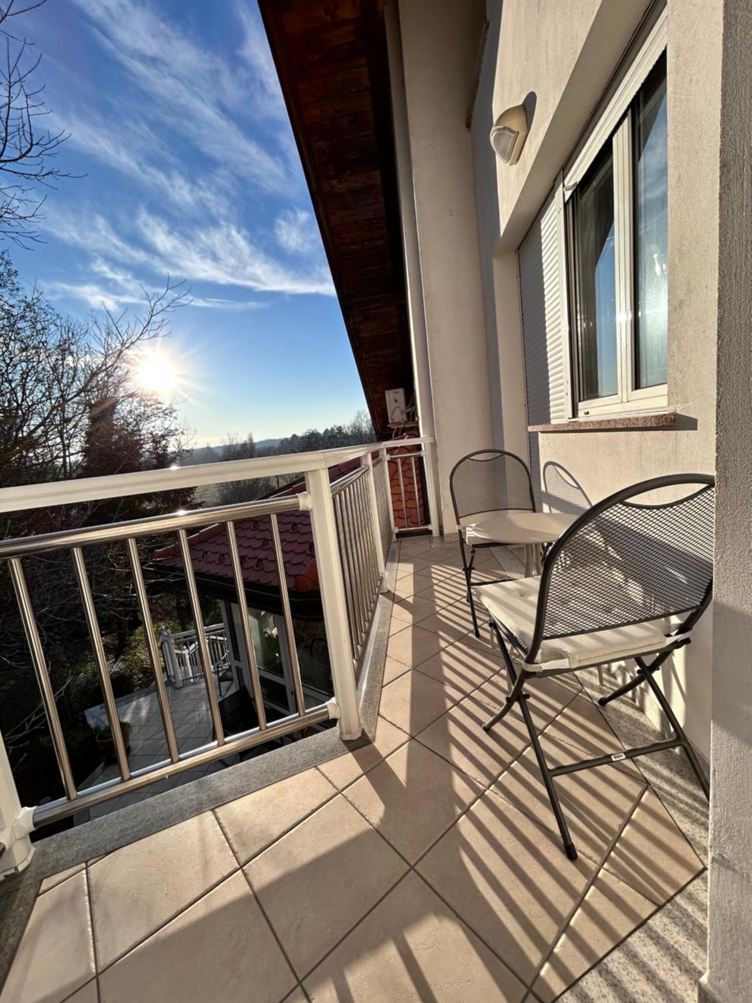 Astarea - Luxe Penthouse In Nature - Jacuzzi - Free Private Parking - Terrace & Balcony - Peace Zagreb Buitenkant foto